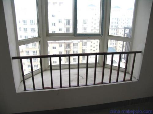 �h���o(h��)��