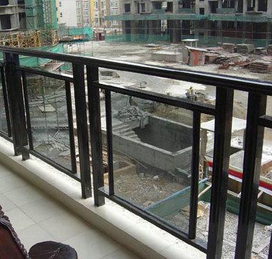 �\䓲����ڗU