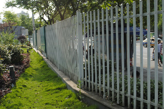 ���̰���